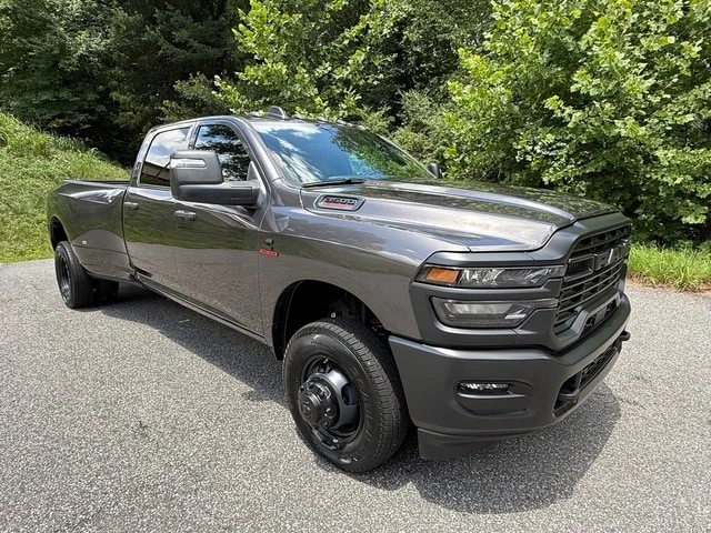 2026 Ram 3500 - Image 5 of 30