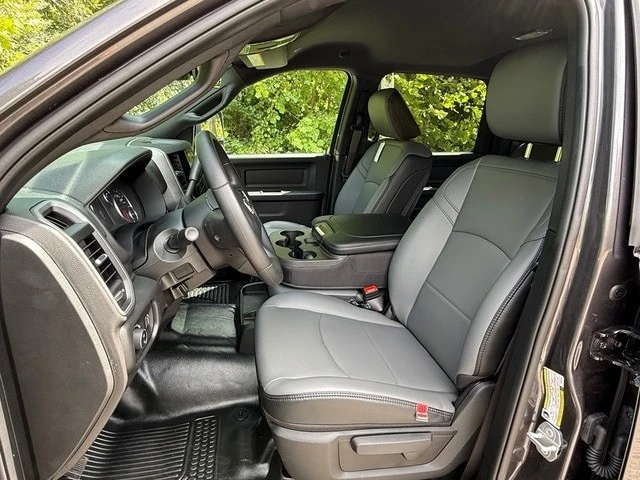 2026 Ram 3500 - Image 14 of 30