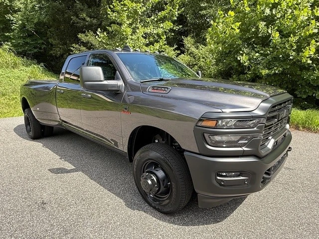 2026 Ram 3500 - Image 5 of 30