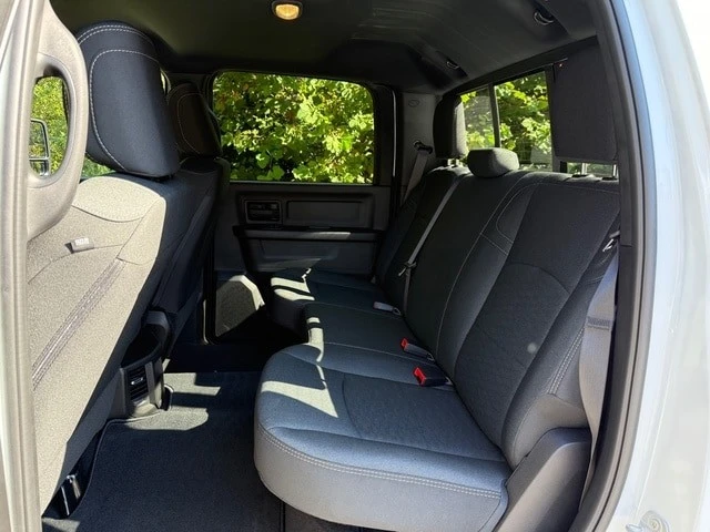 2026 Ram 3500 - Image 16 of 21