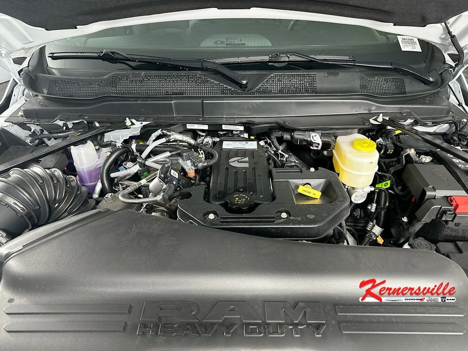 2026 Ram 3500 - Image 18 of 21