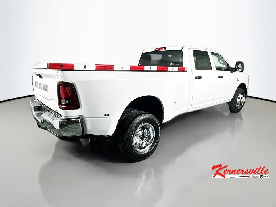 2026 Ram 3500 - Image 7 of 21
