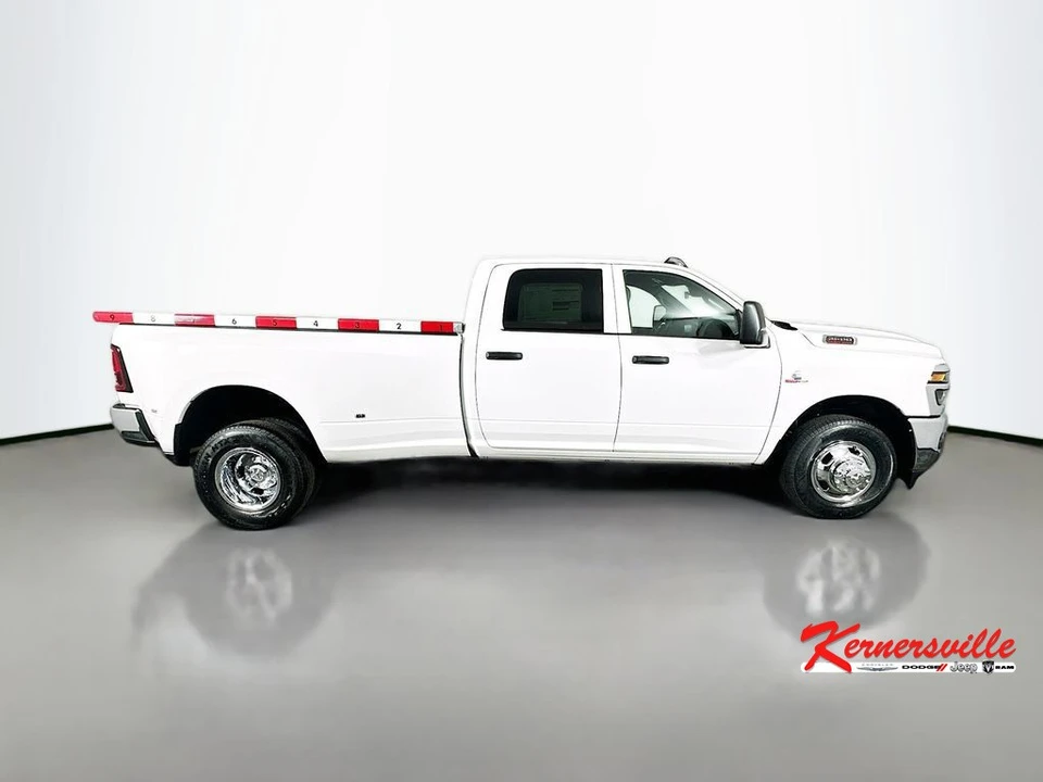 2026 Ram 3500 - Image 8 of 22