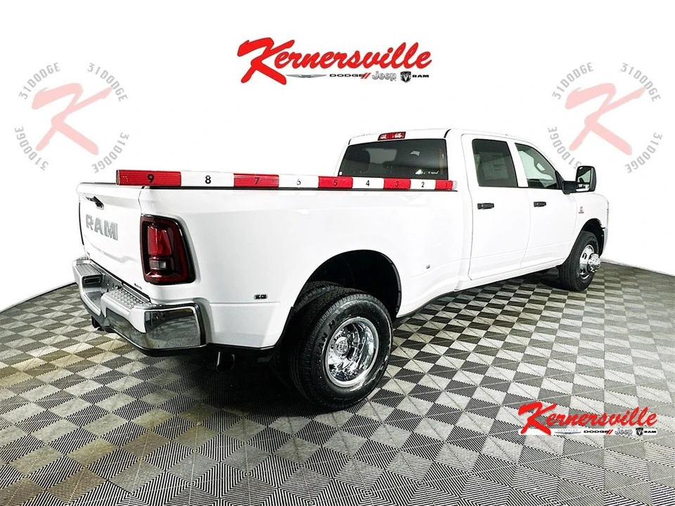 2026 Ram 3500 - Image 7 of 12
