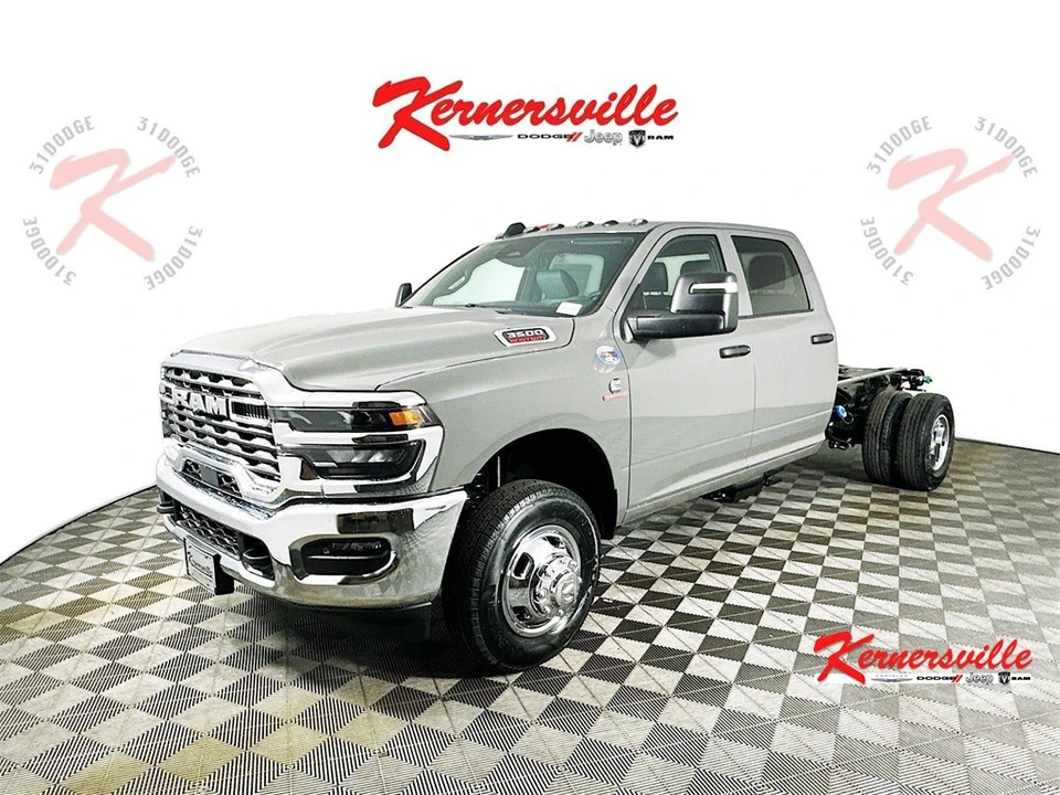 2026 Ram 3500 - Image 3 of 21