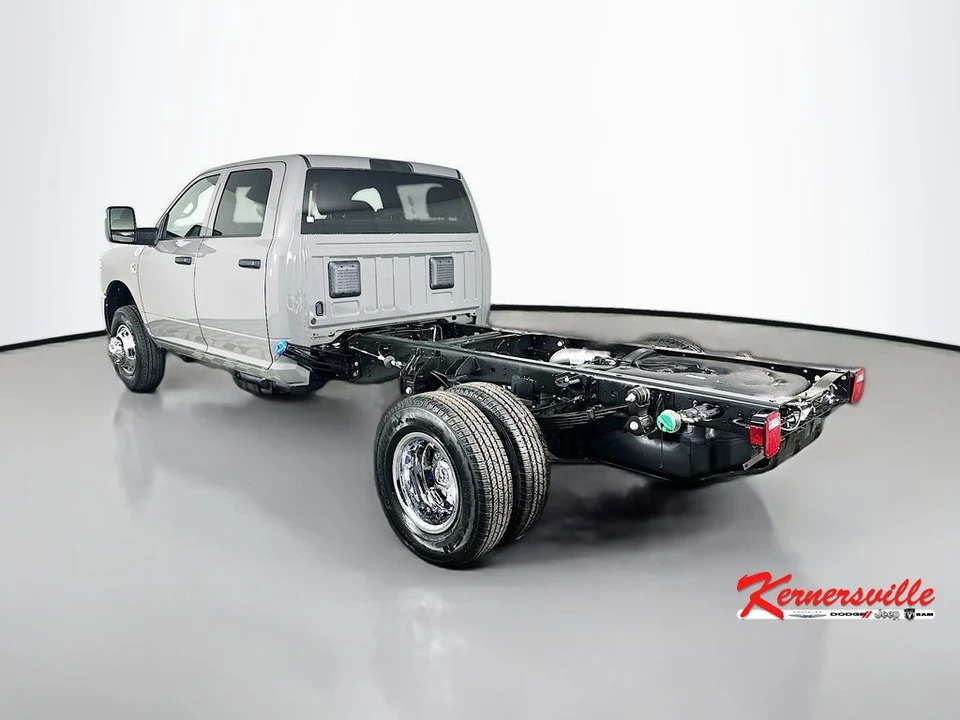 2026 Ram 3500 - Image 5 of 21