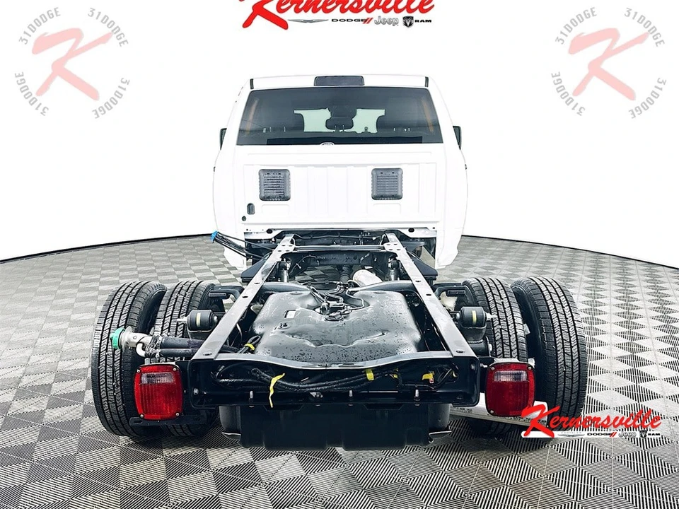 2026 Ram 3500 - Image 6 of 21