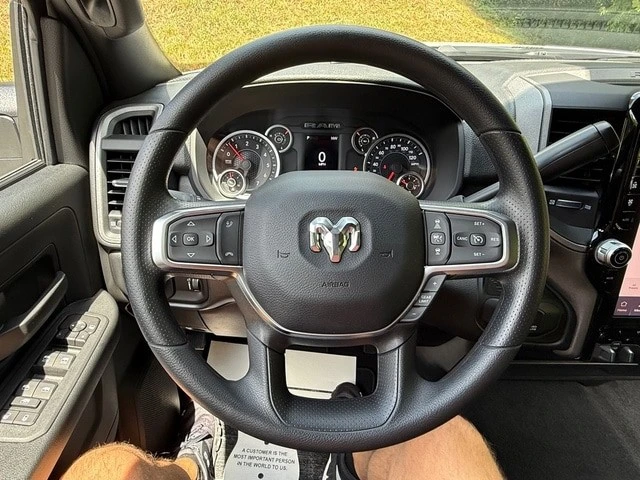 2026 Ram 3500 - Image 18 of 28