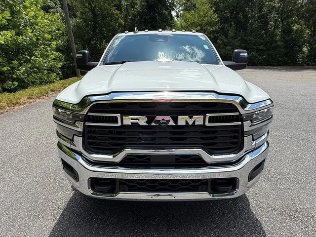 2026 Ram 3500 - Image 3 of 28