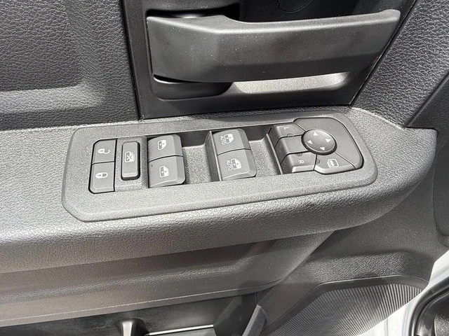 2026 Ram 3500 - Image 13 of 28