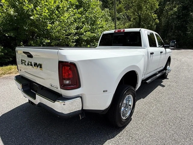 2026 Ram 3500 - Image 6 of 28