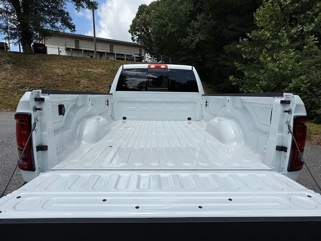 2026 Ram 3500 - Image 8 of 28