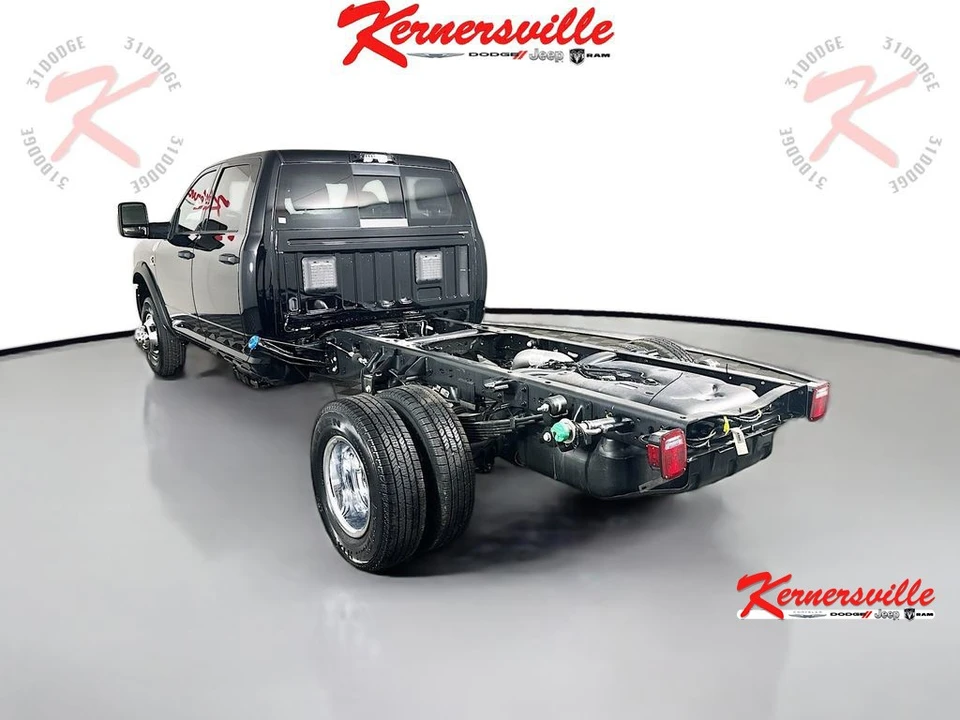 2026 Ram 3500 - Image 5 of 20
