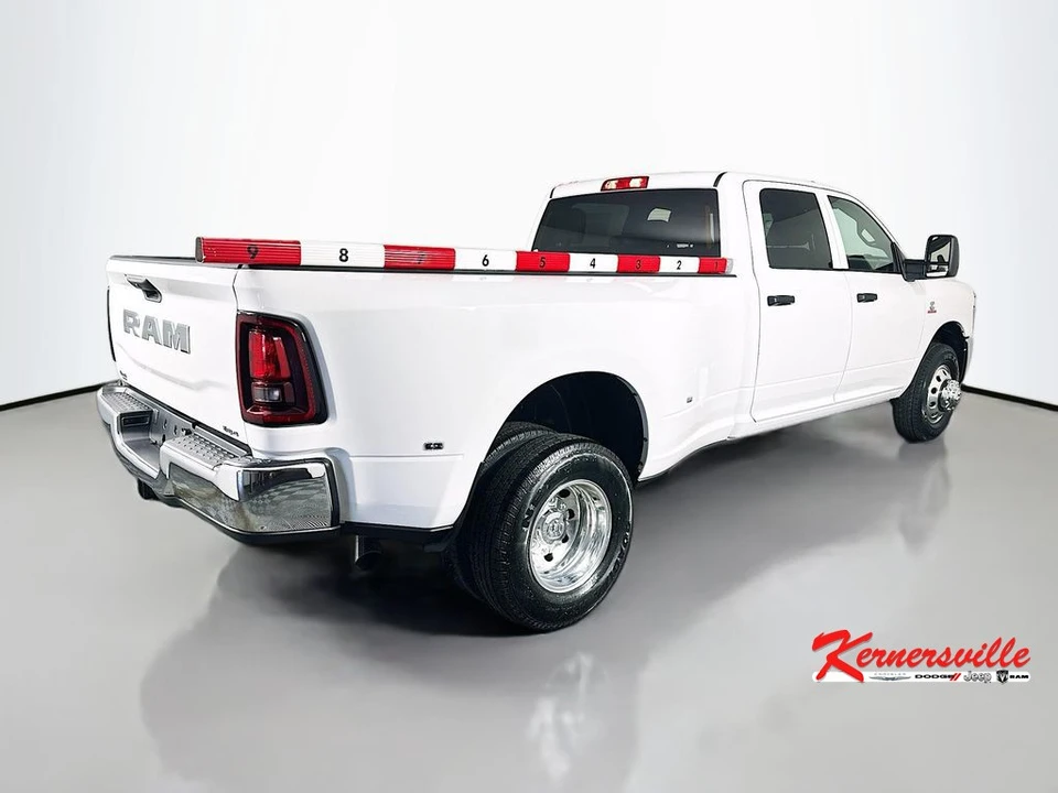 2026 Ram 3500 - Image 7 of 22