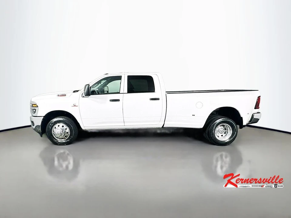 2026 Ram 3500 - Image 4 of 22