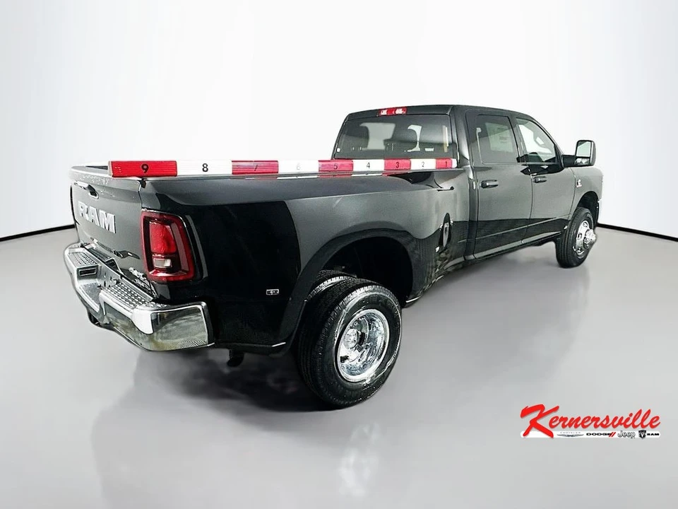 2026 Ram 3500 - Image 7 of 21