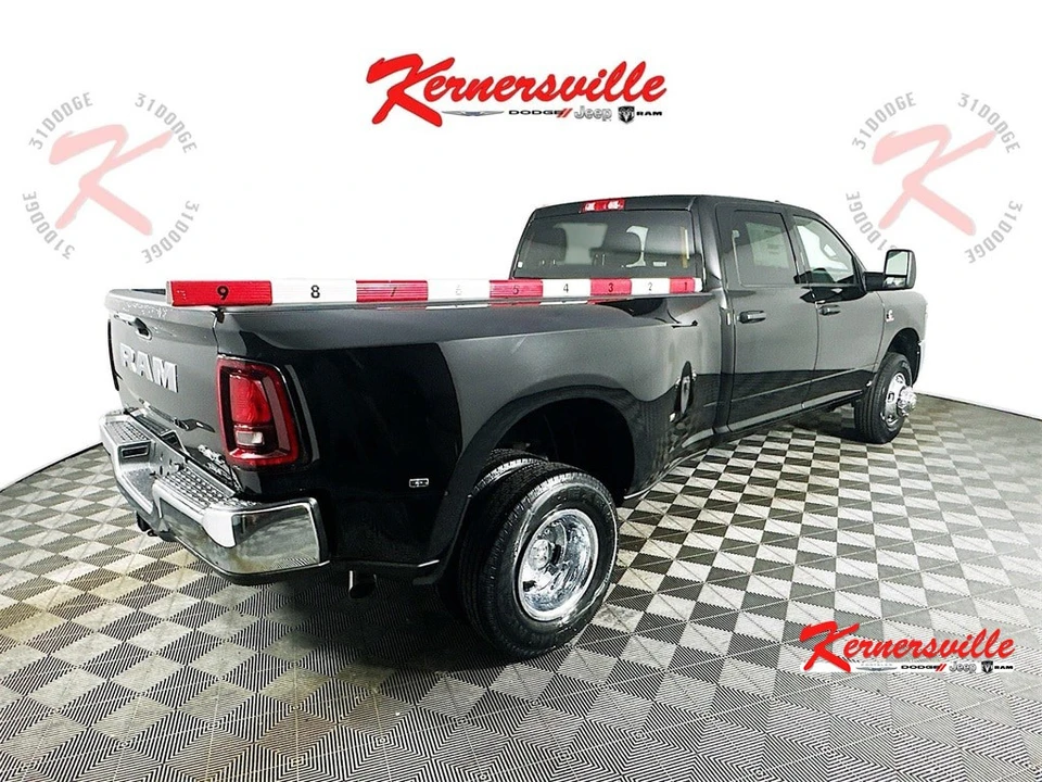 2026 Ram 3500 - Image 7 of 21