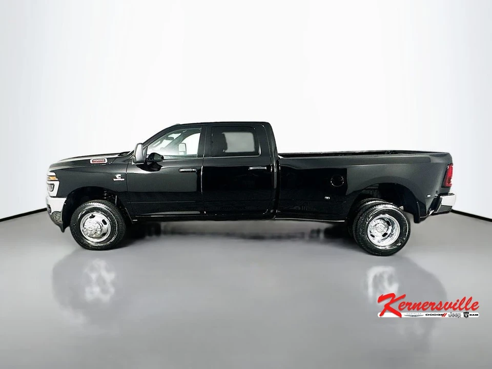 2026 Ram 3500 - Image 4 of 12