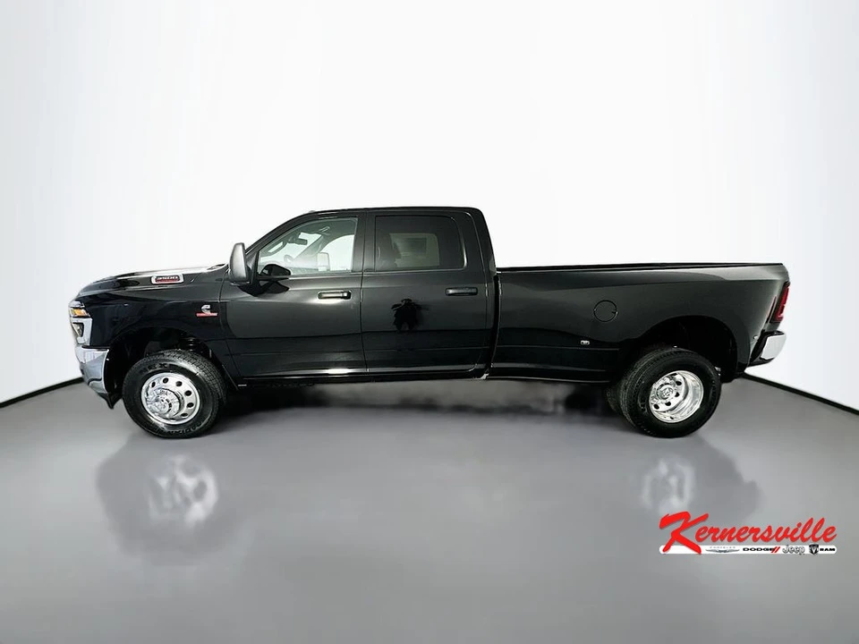 2026 Ram 3500 - Image 4 of 20