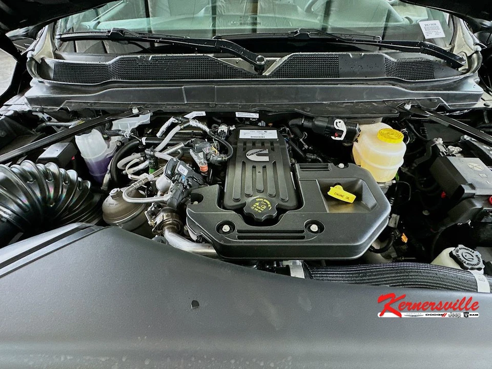 2026 Ram 3500 - Image 17 of 21