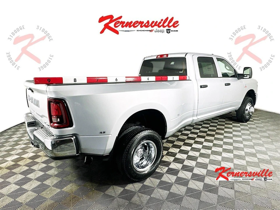 2026 Ram 3500 - Image 7 of 12