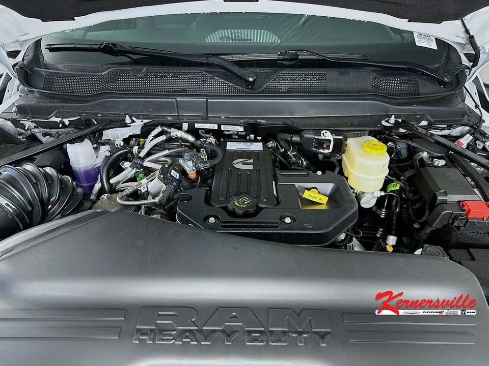 2026 Ram 3500 - Image 17 of 20