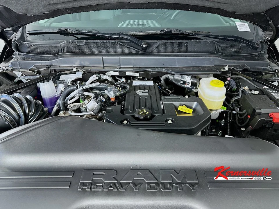 2026 Ram 3500 - Image 17 of 21