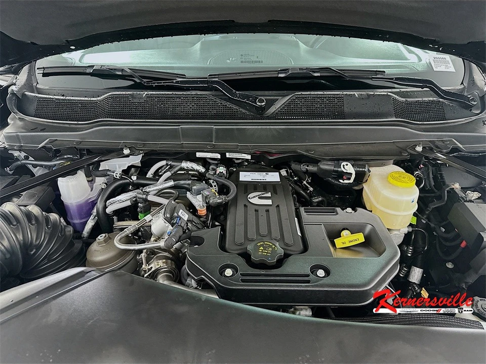 2026 Ram 3500 - Image 16 of 19