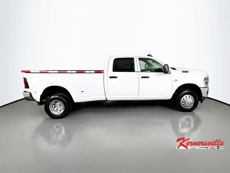 2026 Ram 3500 - Image 8 of 21