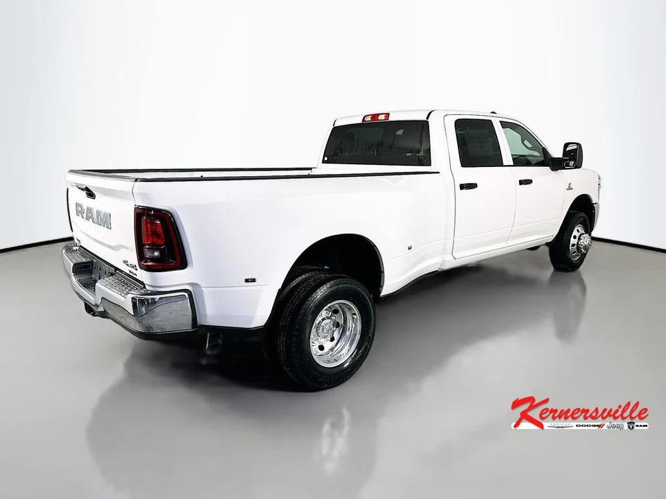 2026 Ram 3500 - Image 7 of 21