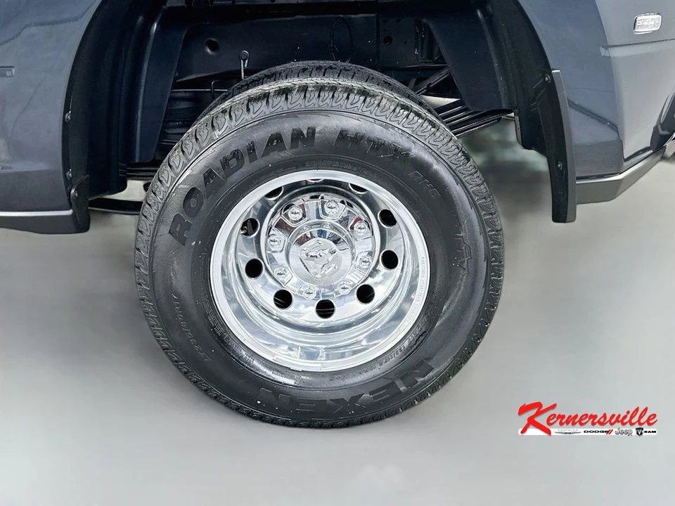 2026 Ram 3500 - Image 17 of 21