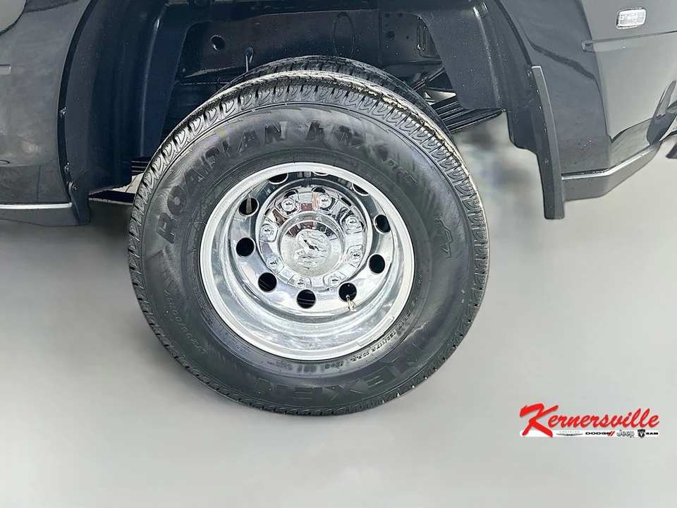 2026 Ram 3500 - Image 17 of 21
