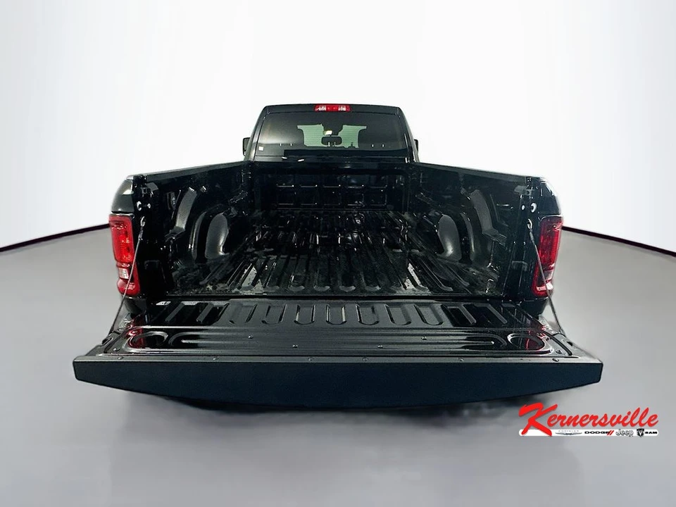 2026 Ram 3500 - Image 16 of 21