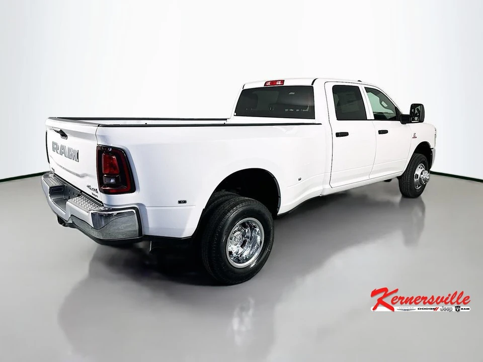 2026 Ram 3500 - Image 7 of 21