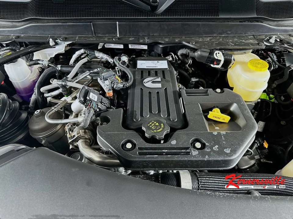 2026 Ram 3500 - Image 19 of 22