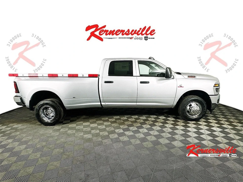 2026 Ram 3500 - Image 8 of 21