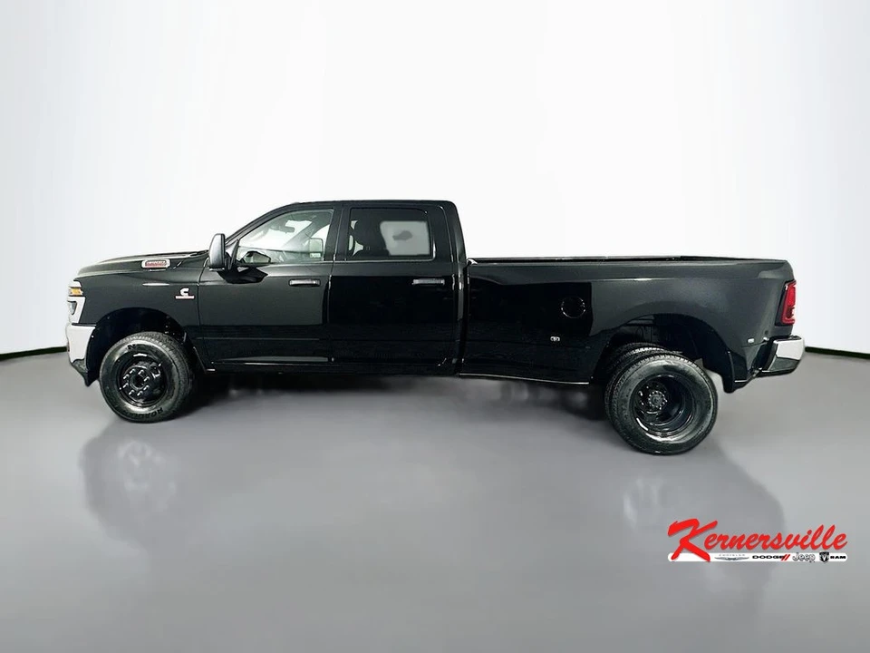 2026 Ram 3500 - Image 4 of 12