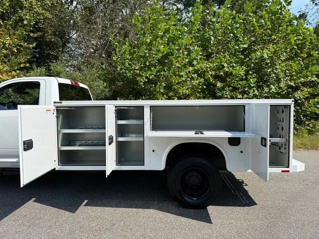 2026 Ram 3500 - Image 12 of 21
