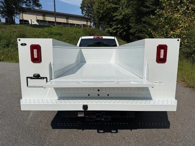 2026 Ram 3500 - Image 10 of 21