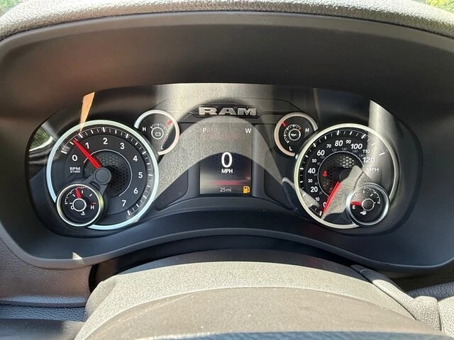 2026 Ram 3500 - Image 19 of 28