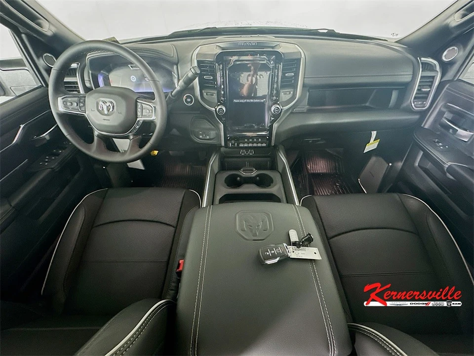 2026 Ram 4500 & 5500 - Image 9 of 20
