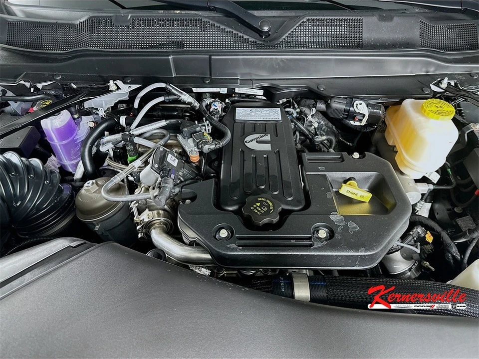 2026 Ram 4500 & 5500 - Image 17 of 20