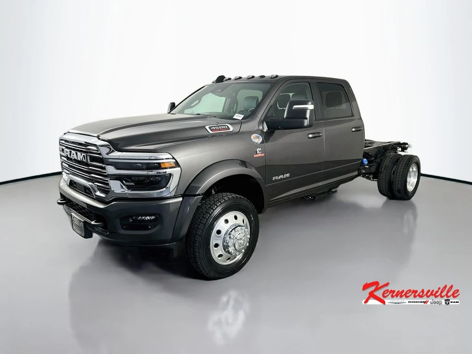 2026 Ram 4500 & 5500 - Image 3 of 21