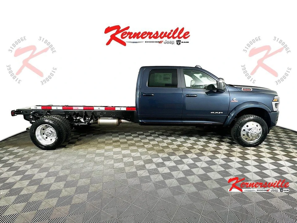 2026 Ram 4500 & 5500 - Image 9 of 21
