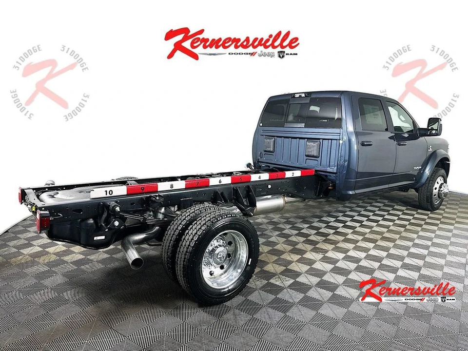 2026 Ram 4500 & 5500 - Image 8 of 21