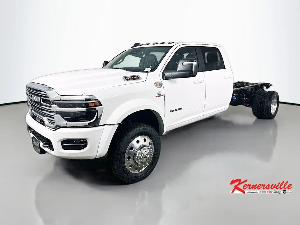 2026 Ram 4500 & 5500 - Image 3 of 12