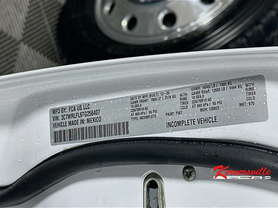 2026 Ram 4500 & 5500 - Image 18 of 20