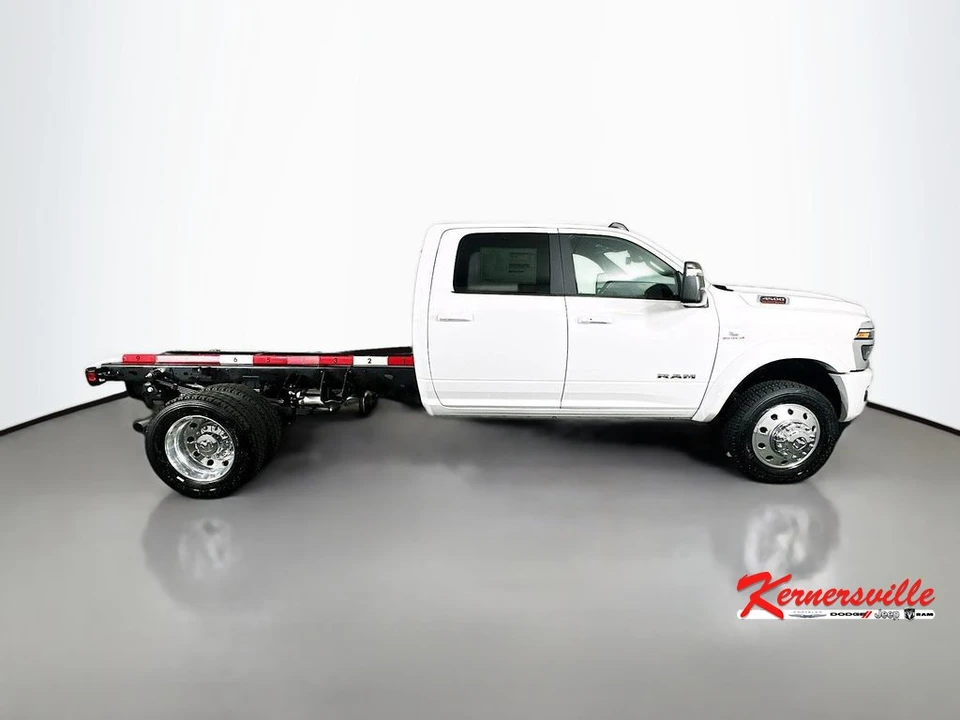 2026 Ram 4500 & 5500 - Image 8 of 21
