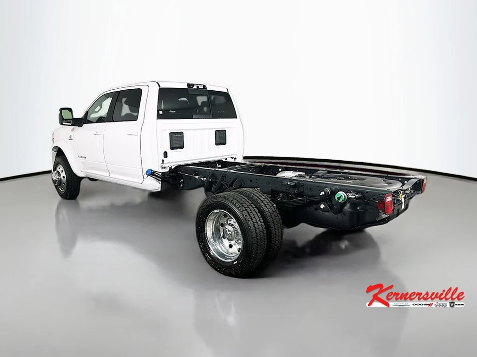 2026 Ram 4500 & 5500 - Image 5 of 21