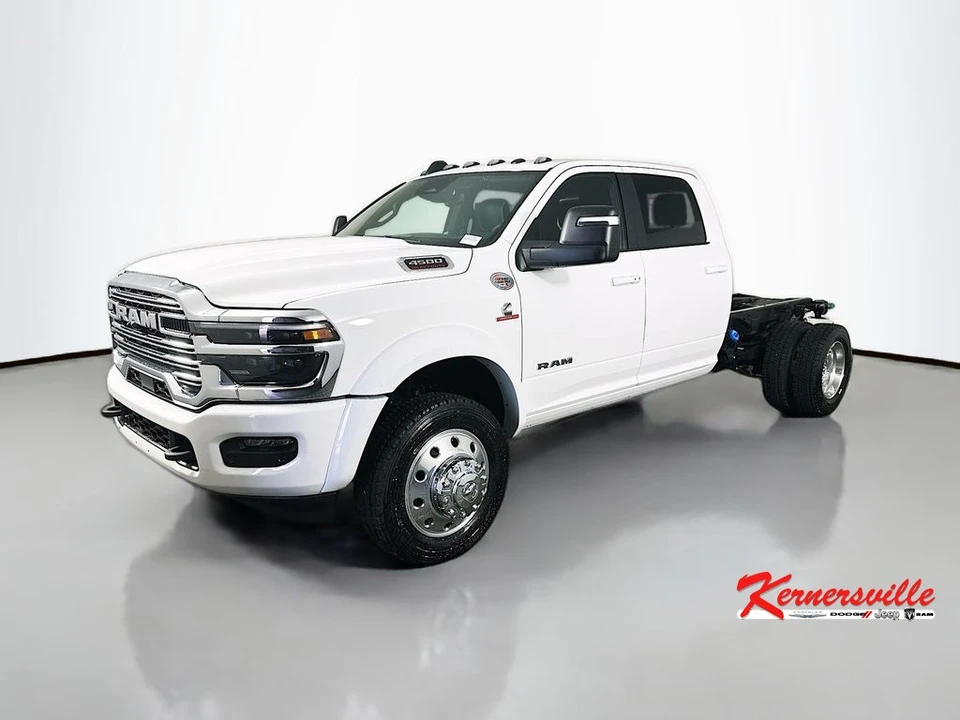 2026 Ram 4500 & 5500 - Image 3 of 21